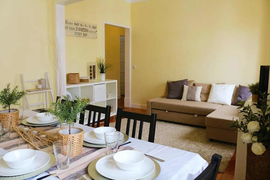Lisbon99 Guest House Апартаменты Лиссабон